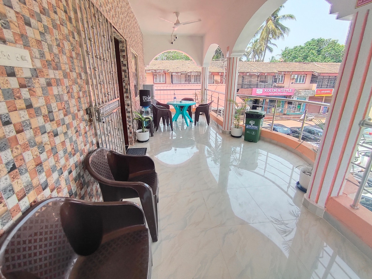 Suite Room with AC, Backup, Near Beach,102